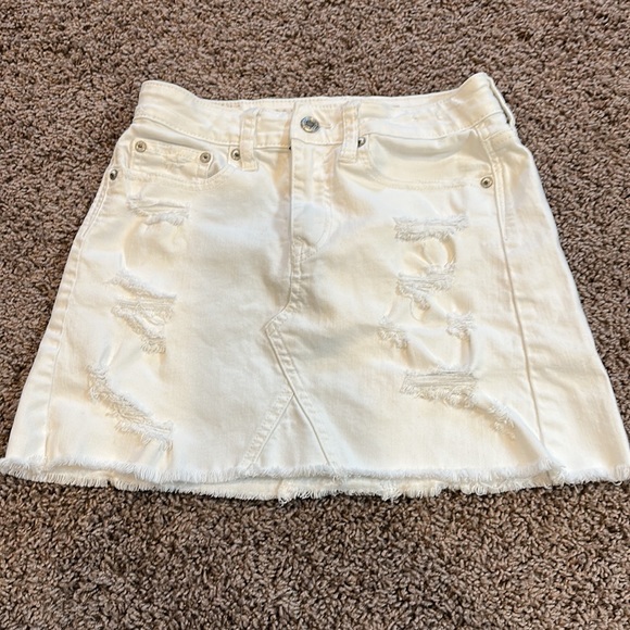 2 Jean skirts - Picture 2 of 8